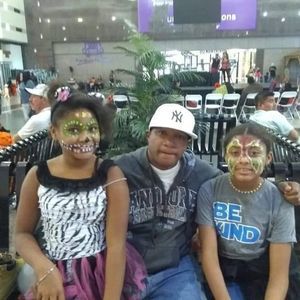 Meet your Posher, Ana